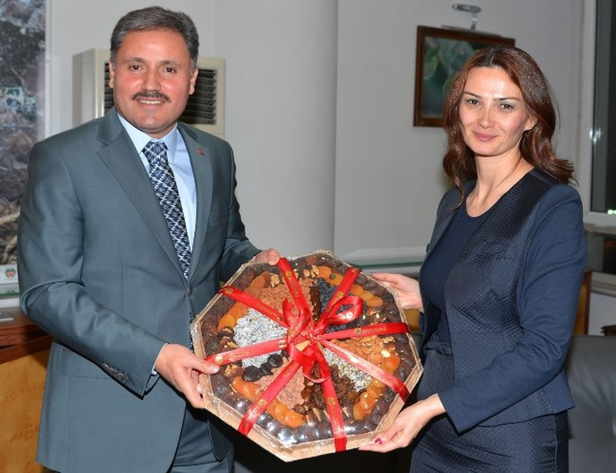 Azerbaycan Heyetinden Başkan Çakır\'a Ziyaret