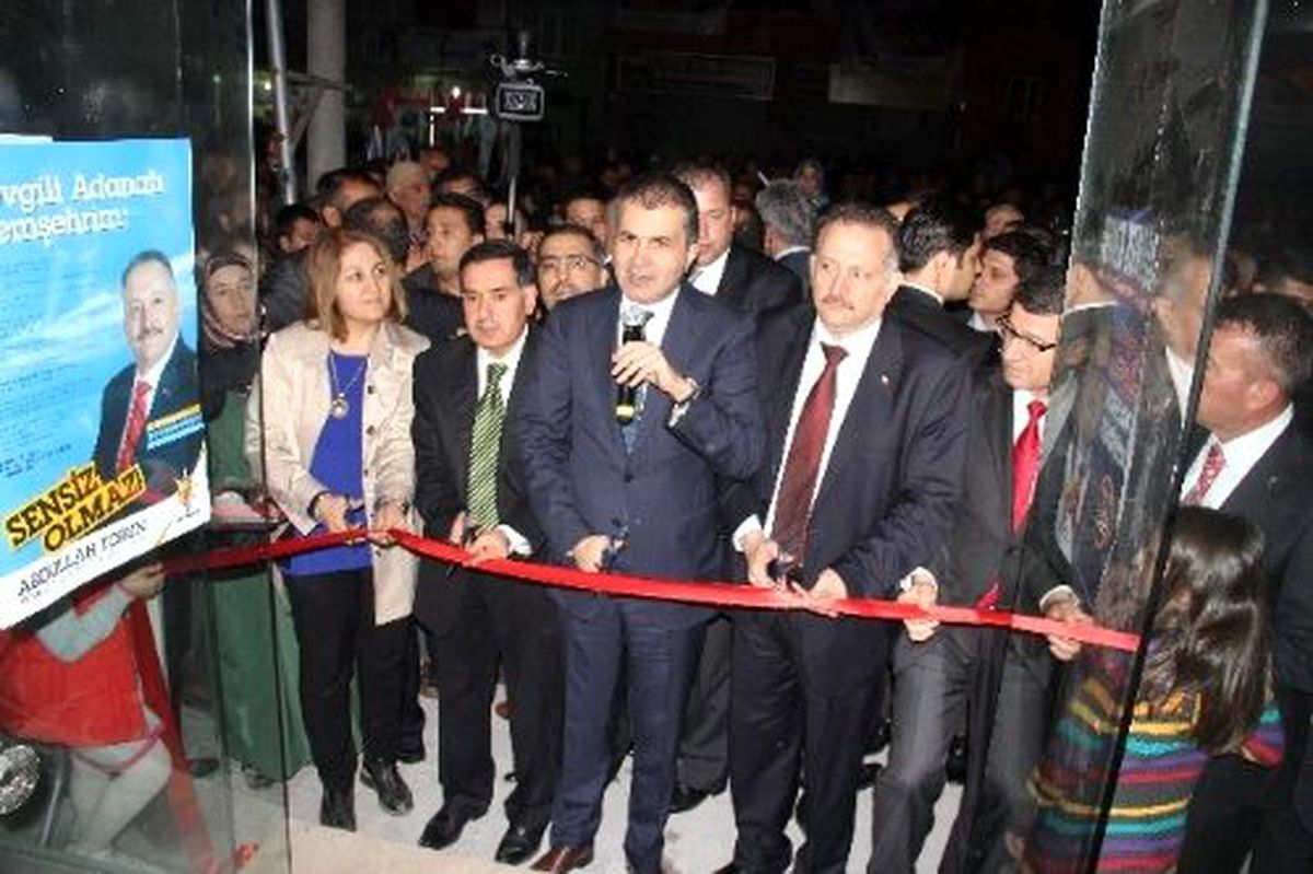 Bakan Çelik, Adana\'da Seçim Bürosu Açtı