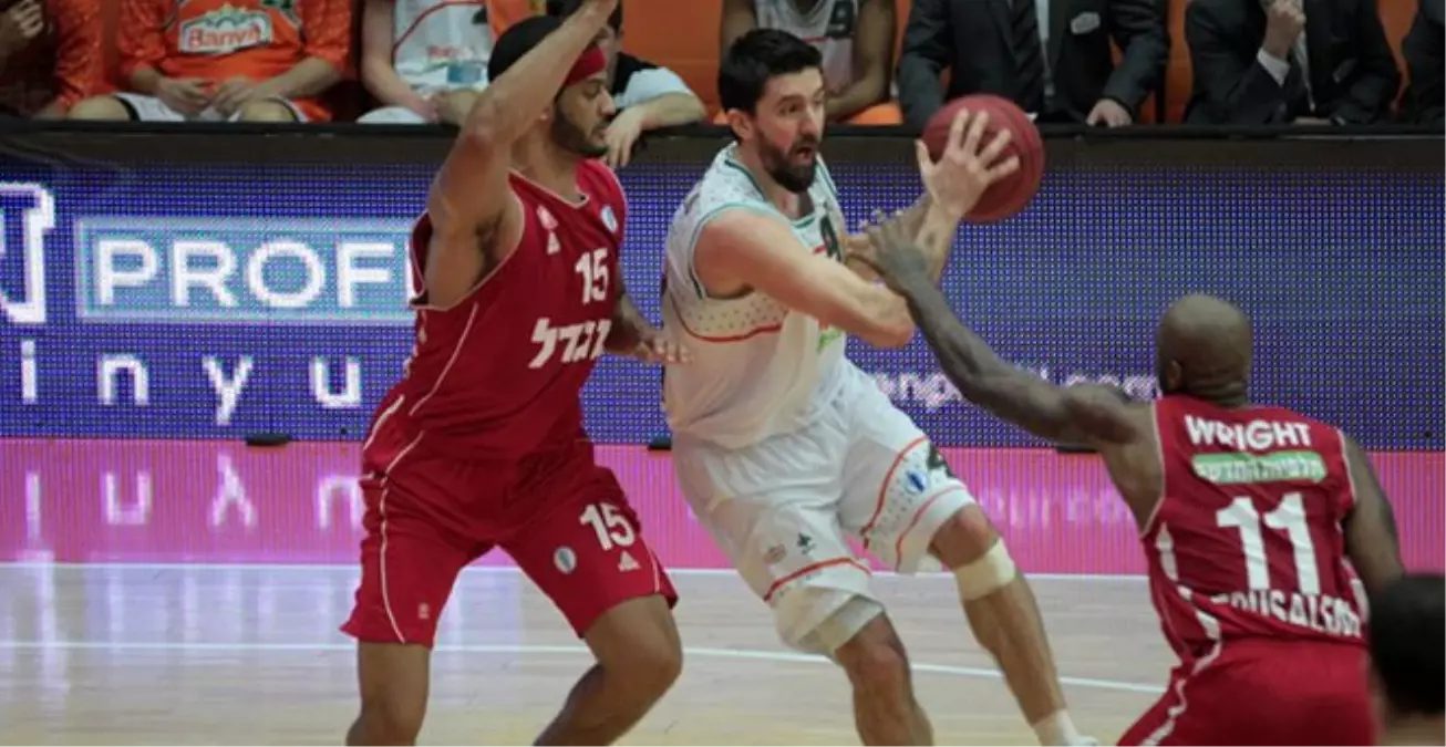 Banvit, Hapoel Jerusalem\'i 93-79 Yendi