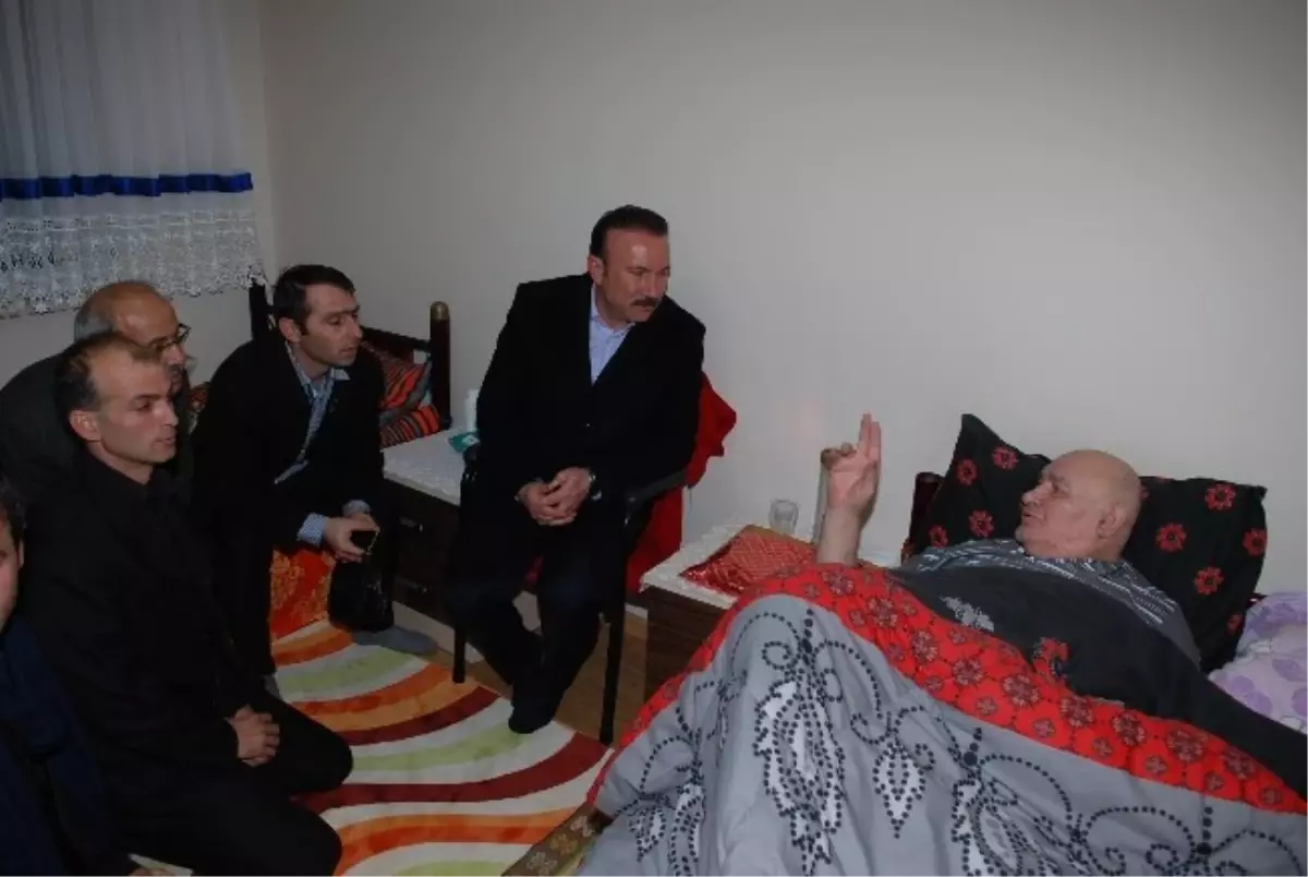 Başkan Doğan'ın Hasta Ziyaretleri Sürüyor