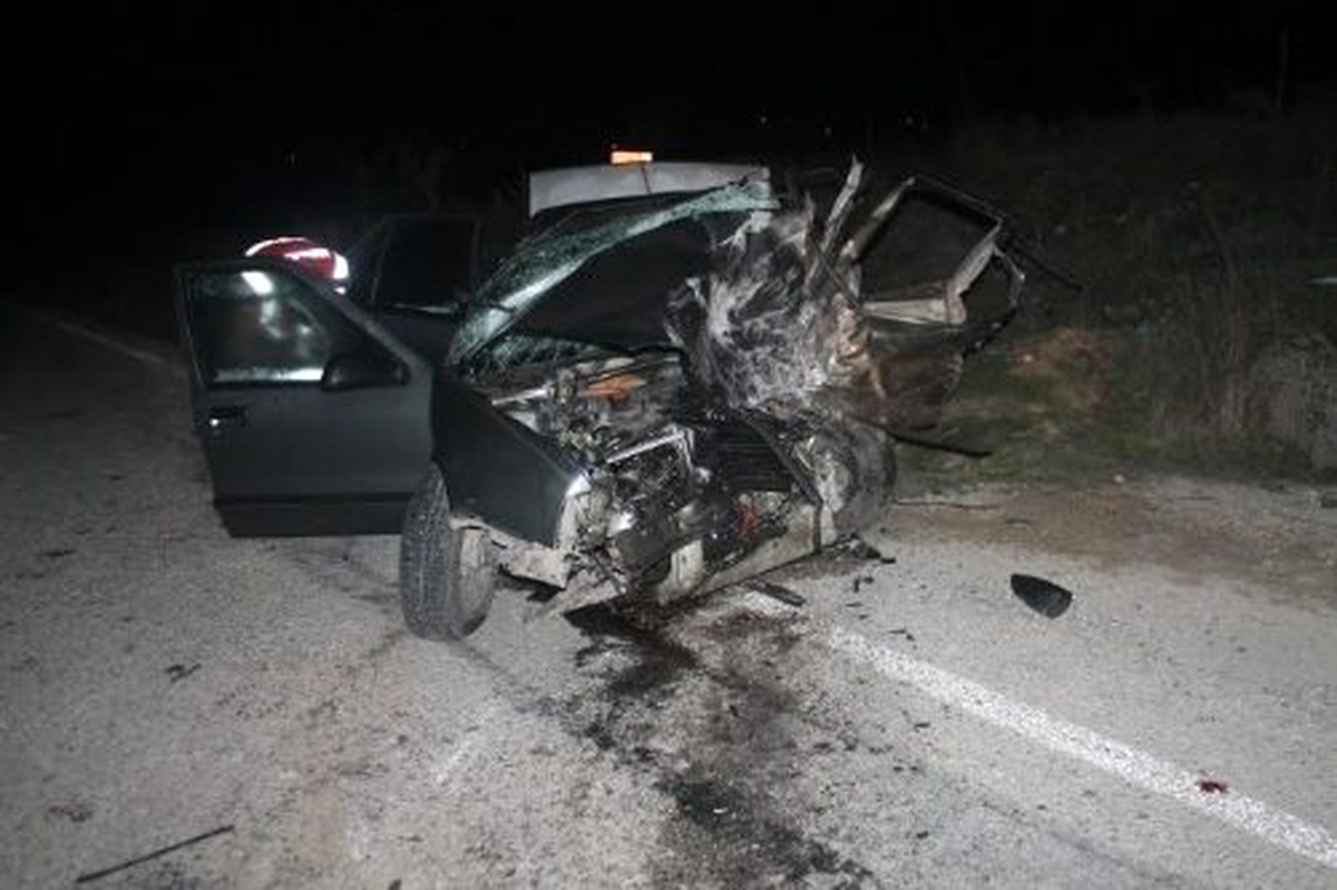 Bilecik\'te Trafik Kazası: 2 Ölü, 3 Yaralı