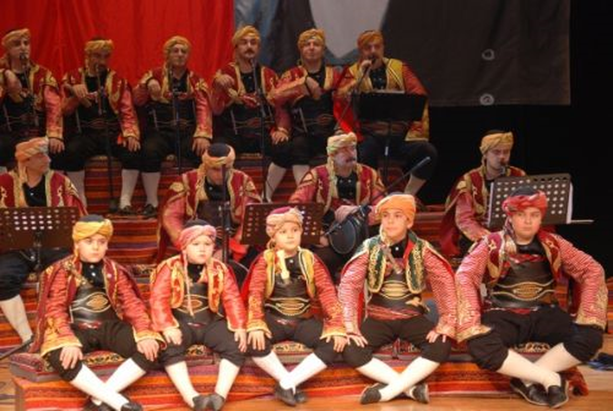 Bolu\'da Ferfene Rüzgarı Esti
