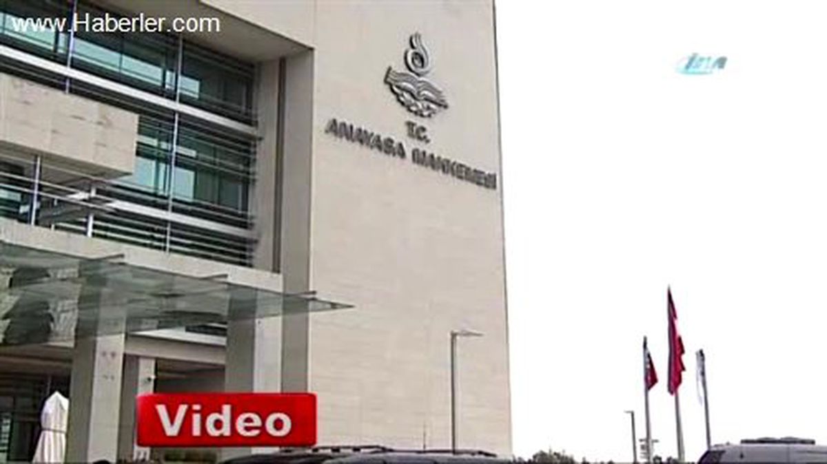 Chp, Anayasa Mahkemesi\'ne Başvurdu