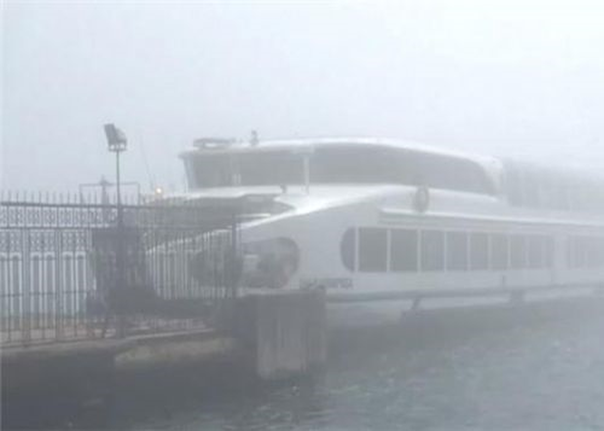 İstanbul\'da Deniz Ulaşımına Sis Engeli