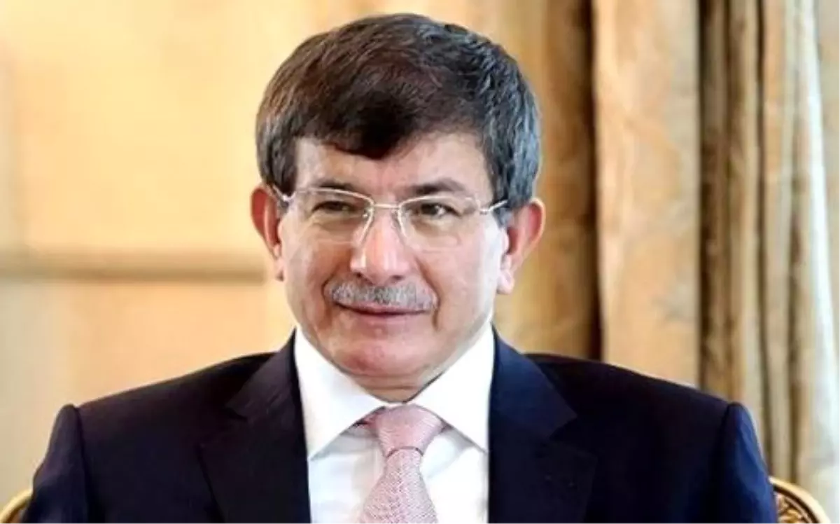 Dışişleri Bakanı Davutoğlu Azerbaycan\'da