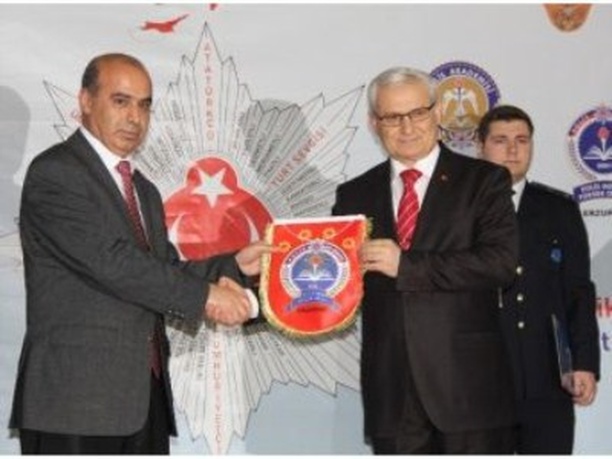 Erzurum Pmyo Müdürü Görevini Devretti
