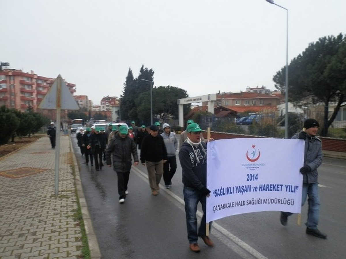 Ev Hanımları Sağlık İçin Yürüyecek
