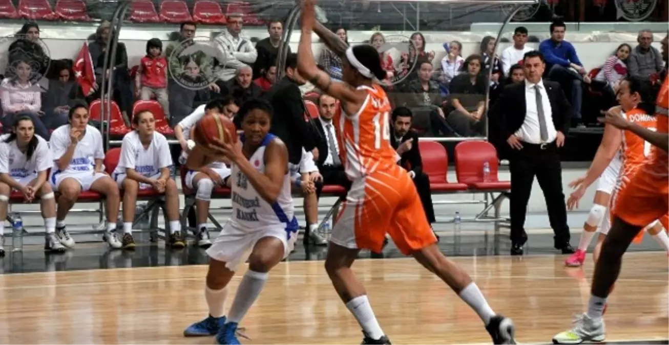 Kayseri Kaskispor, Ekaterinburg\'u 78-77 Yendi