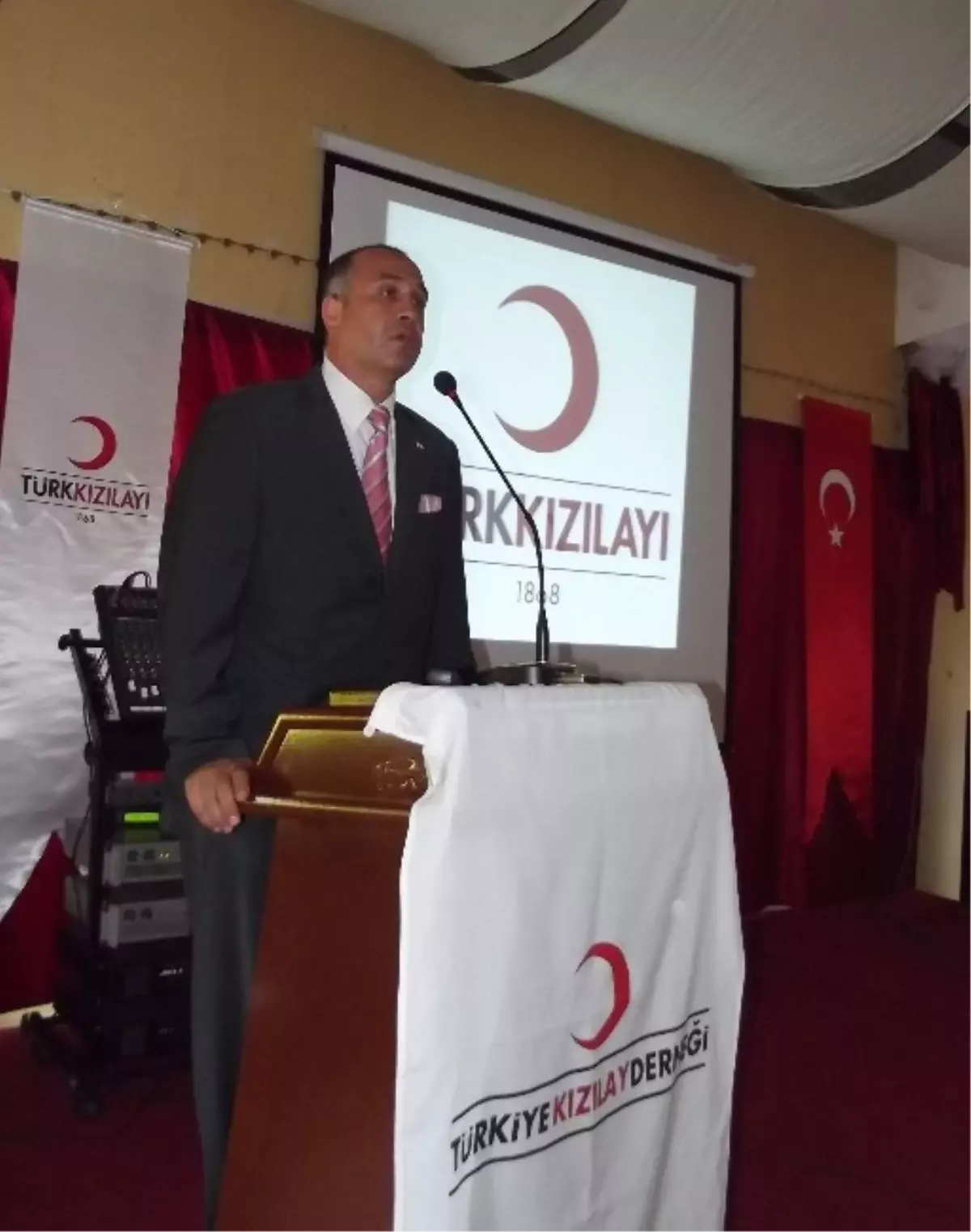 Kızılay'dan 'Bağış' Çağrısı