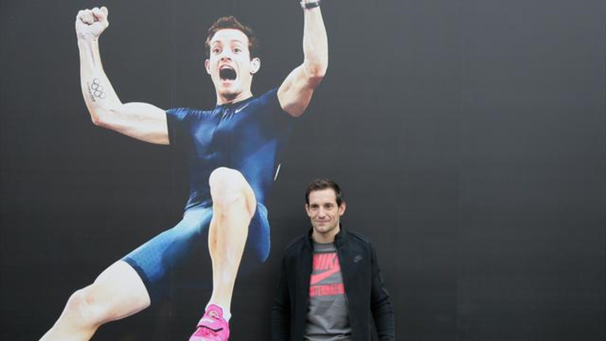 Lavillenie Dünya Salon Şampiyonası\'nı Kaçırabilir