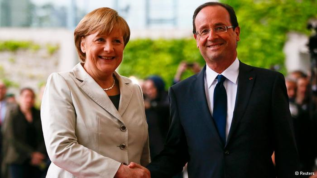 Paris\'te Hollande-Merkel Zirvesi