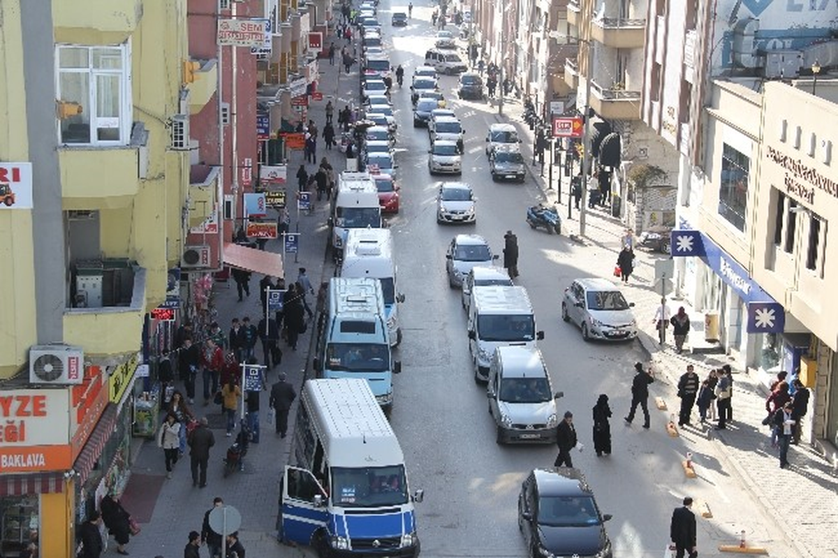 Sakarya\'da Taşıt Sayısı 211 Bini Geçti