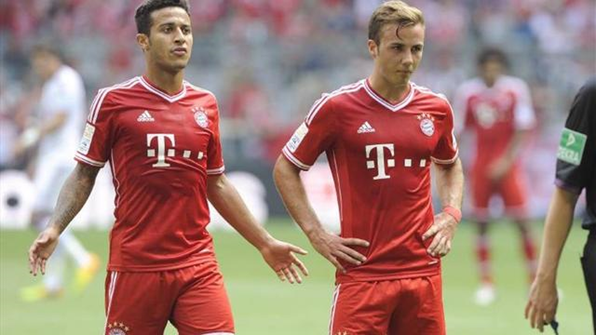 Thiago Alacantra\'dan Futbol Şov