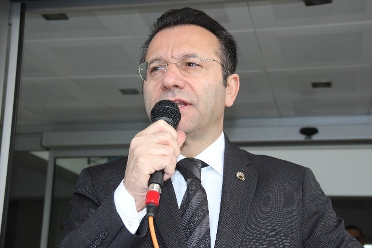 Vali: Pervaneleri Zarar Gören ABD Askeri Gemisi Samsunport Limanı\'na Çekildi