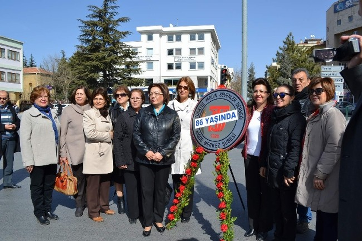 Yardım Sevenler Derneği Kuruluşunu Kutluyor