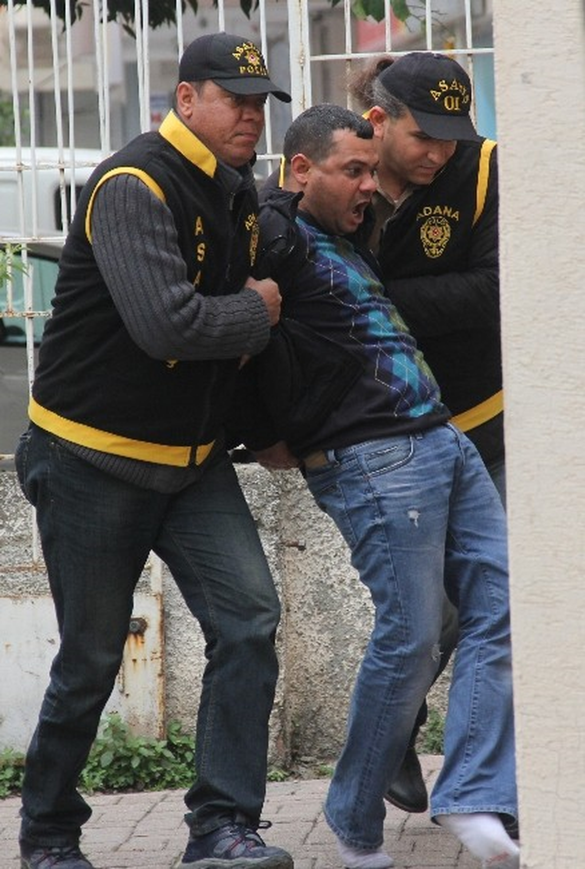 Adana Polisi Gasp Çetesini Çökertti