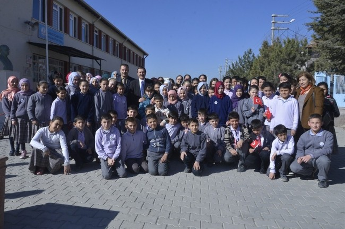 Başkan Ataç\'tan Okullara Ziyaret