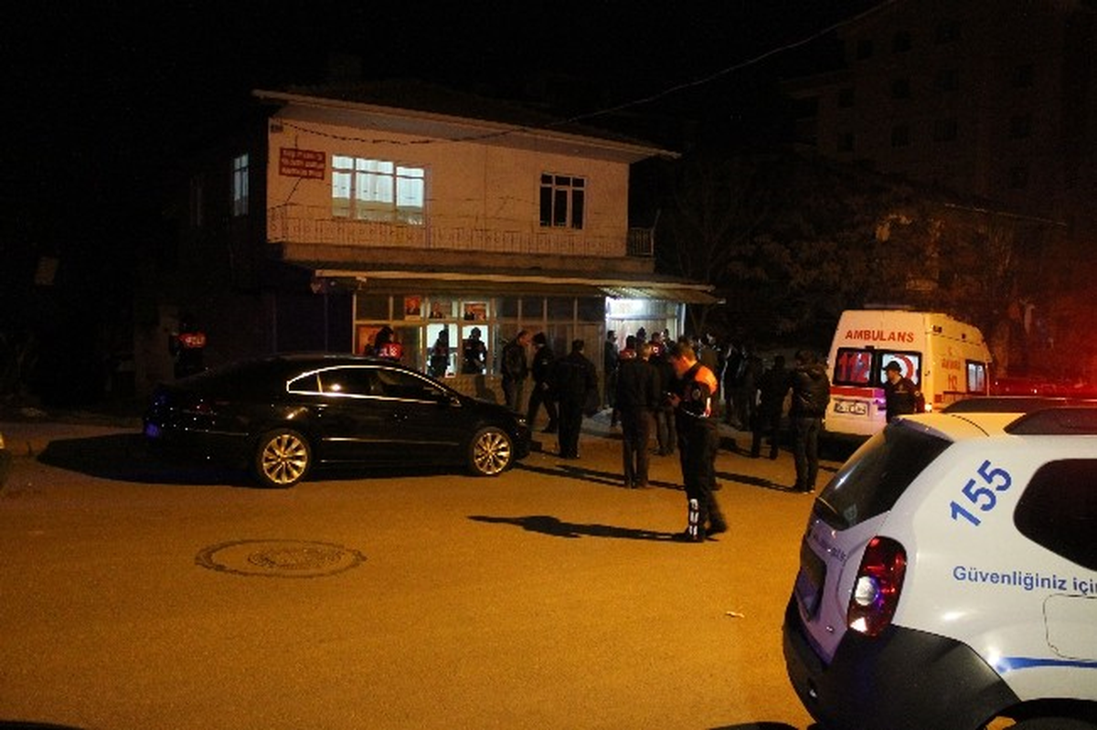Başkent\'te Silahlı Saldırı: 1 Ölü, 6 Yaralı