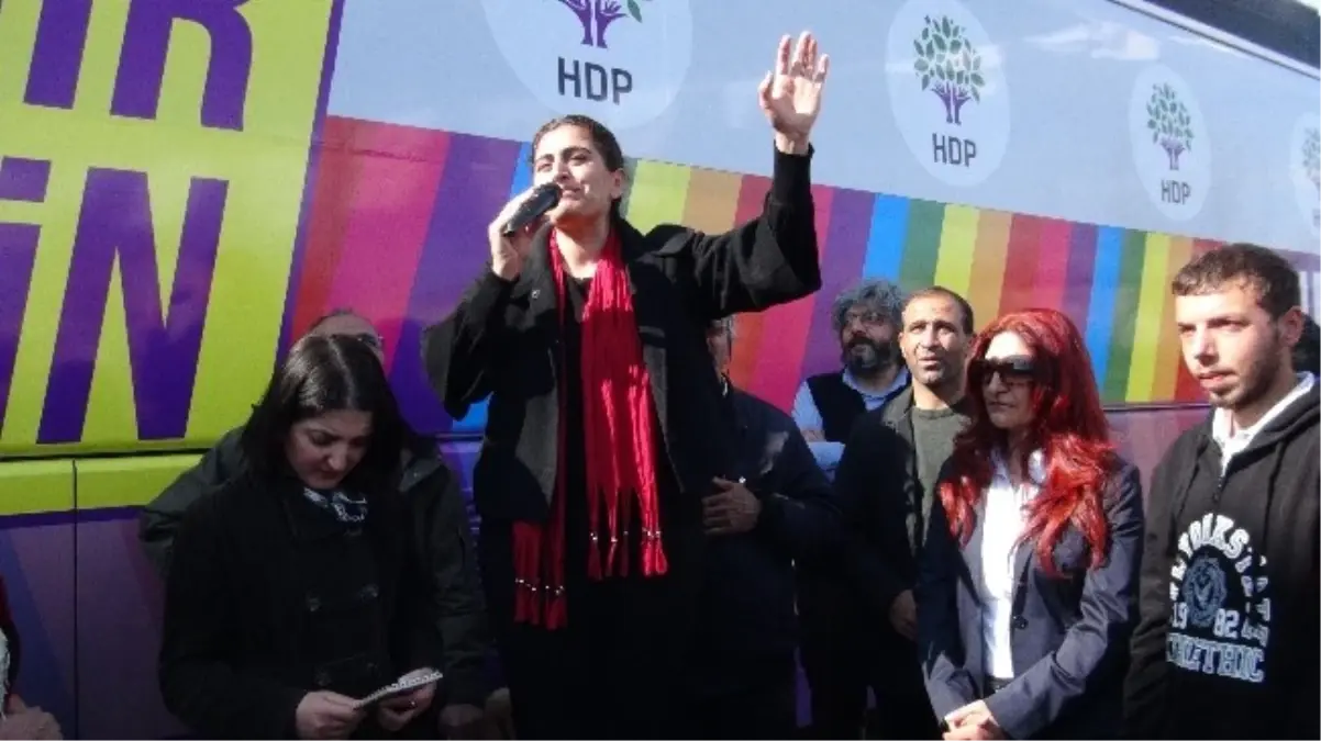 Hdp Eş Genel Başkanı Tuncel Sandalye Üzerinden Halka Seslendi