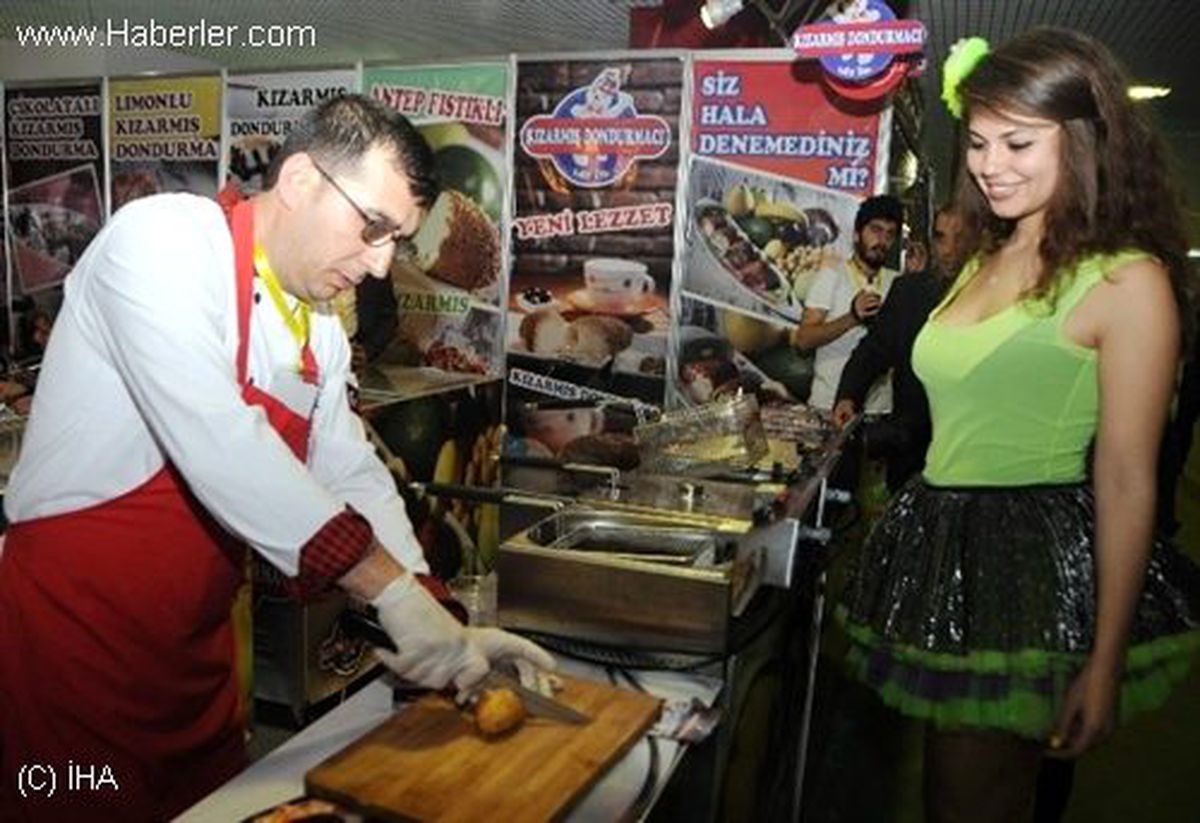 Kadayıf Kaplı Kızarmış Dondurmaya Yoğun İlgi