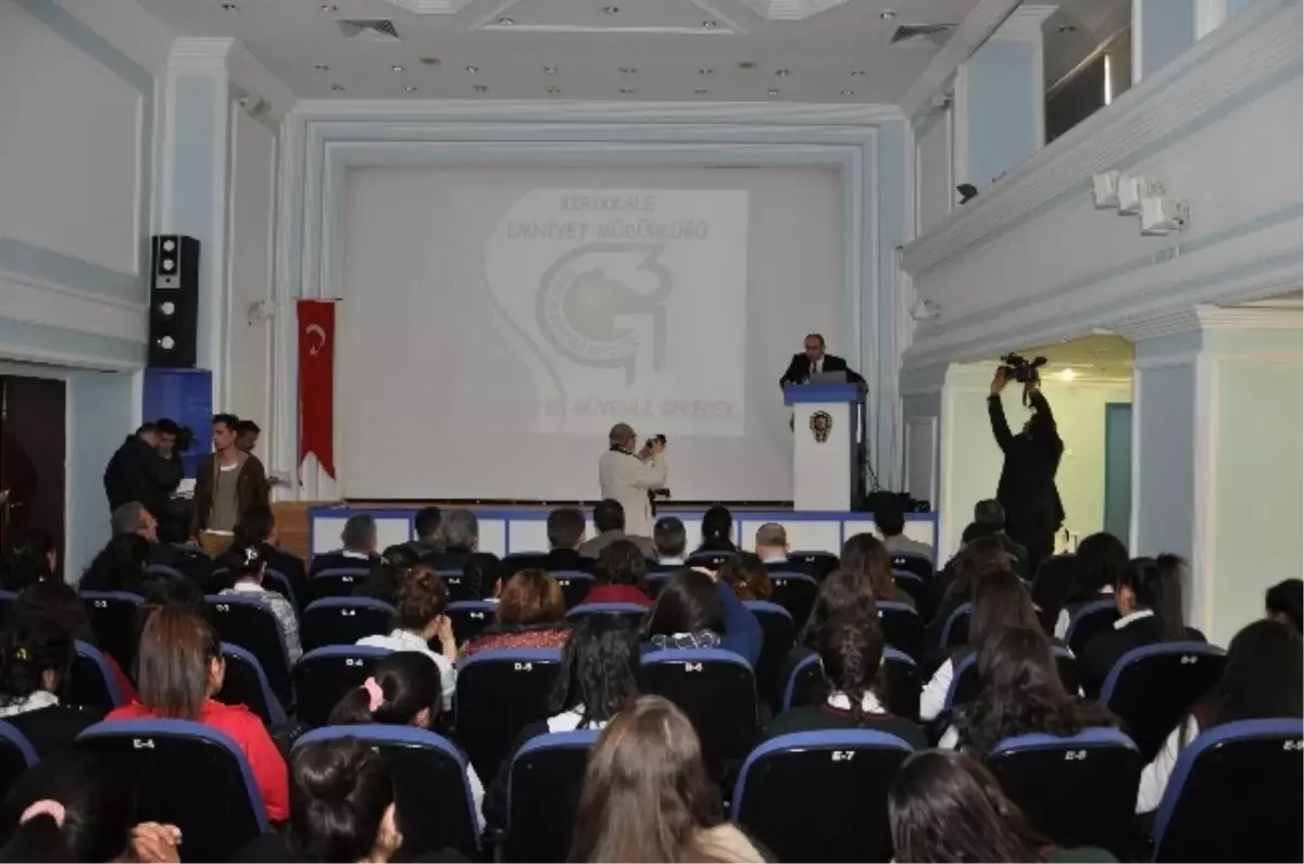 Kırıkkale\'de Gençlik ve Güvenli Gelecek Konulu Konferans