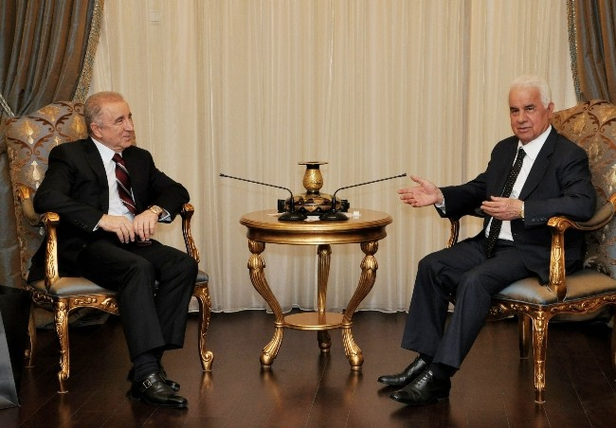 KKTC Cumhurbaşkanı Eroğlu, Ünal Aysal\'ı Kabul Etti
