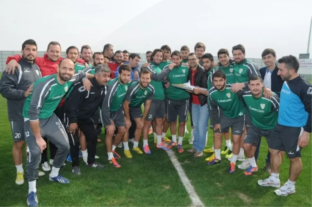 Lider Manisa Belediyespor\'a Baklava Dopingi