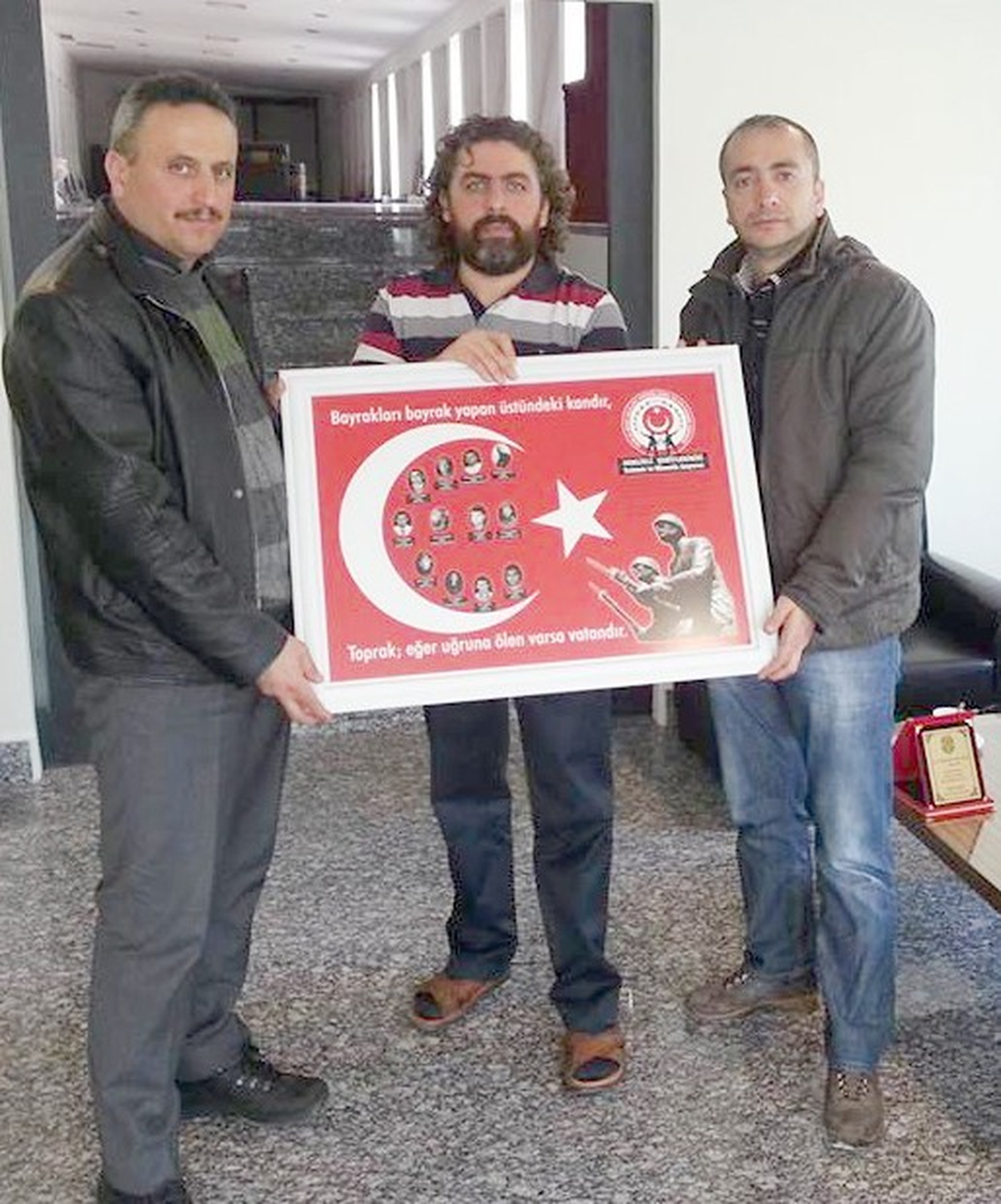 Şehit Aileleri Teşekkür Ziyaretlerini Sürdürüyor