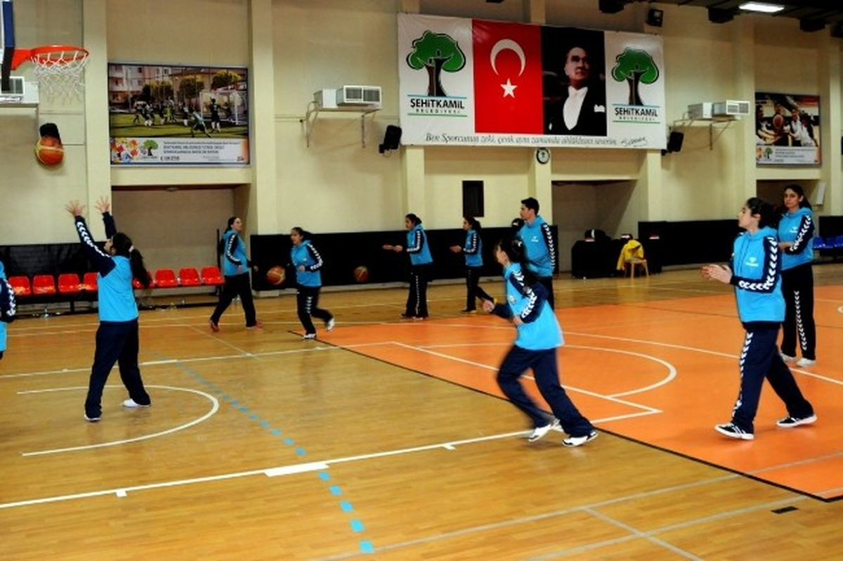 Şehitkamil Analig\'de de Potanın Perilerini Yalnız Bırakmayacak