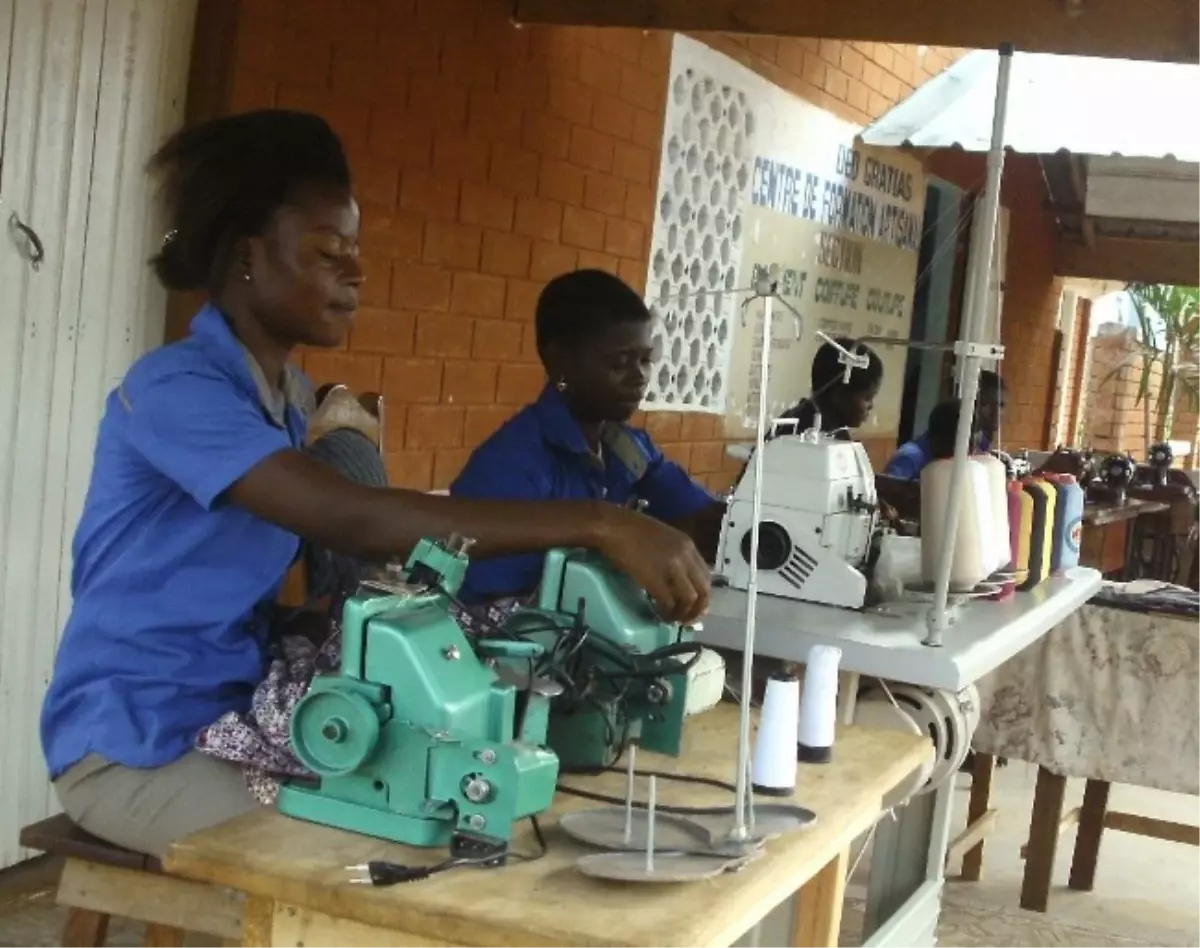 Togo Deo Gratıas El Zanaatları Merkezi Faaliyetlerine Başladı