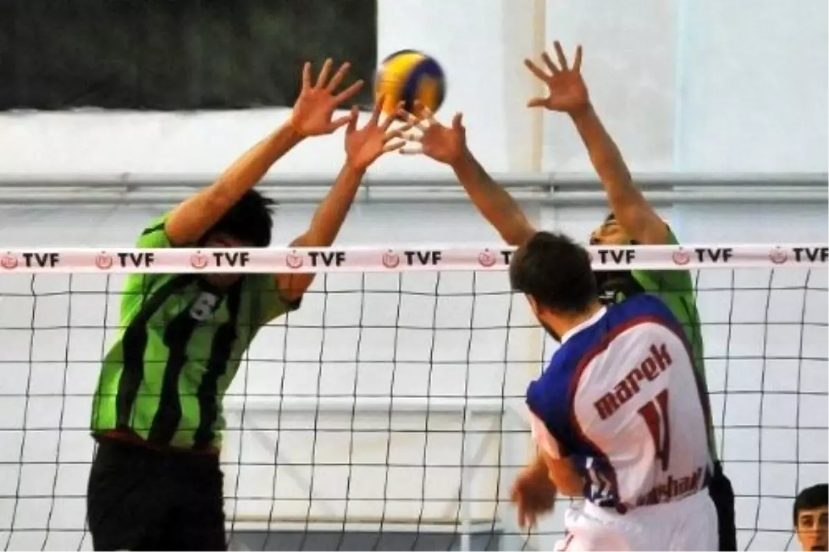 Voleybol: Acıbadem Erkekler Ligi