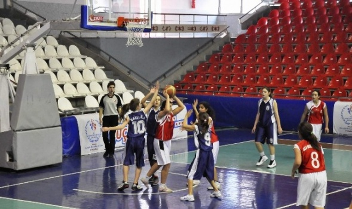 Anadolu Yıldızları Basketbol Heyecanı Başladı