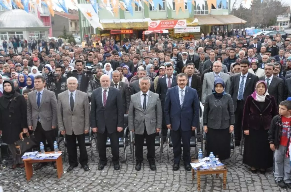 Bakan Eroğlu, Afyonkarahisar\'da Aday Tanıtım Toplantısına Katıldı