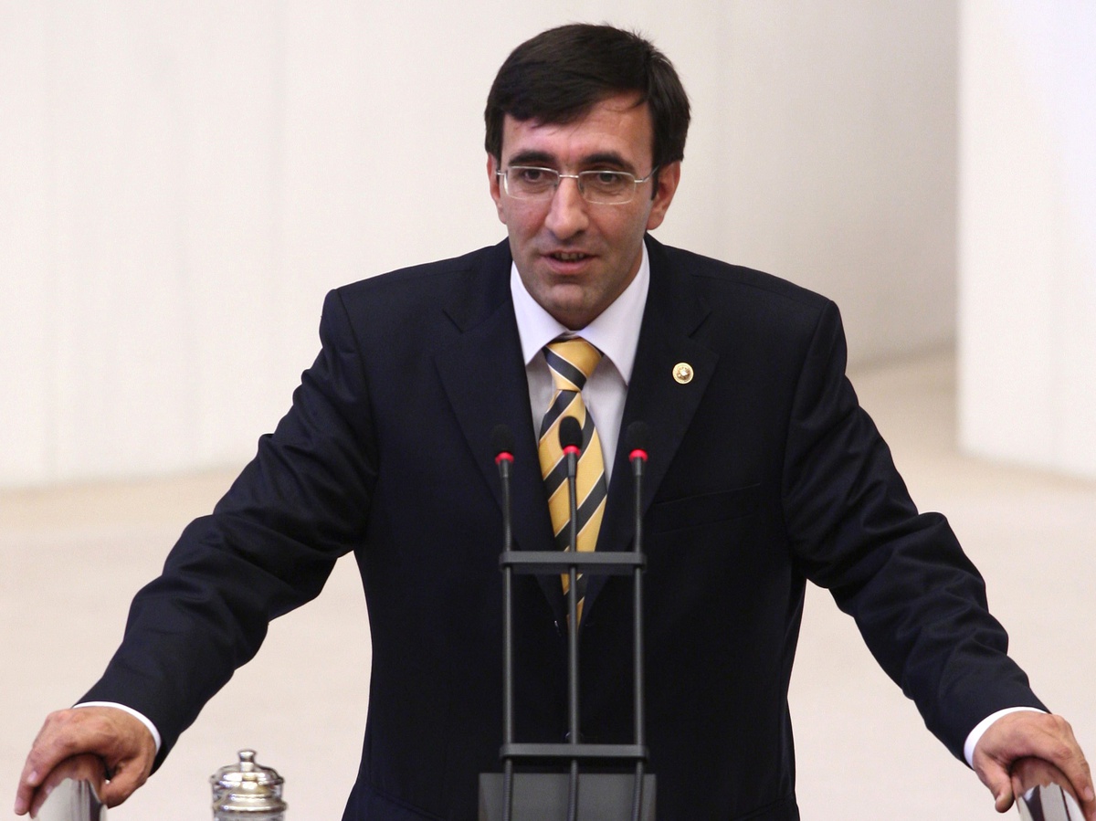 Bakan Yılmaz: İleri Düzeyde Demokrasi İstiyoruz