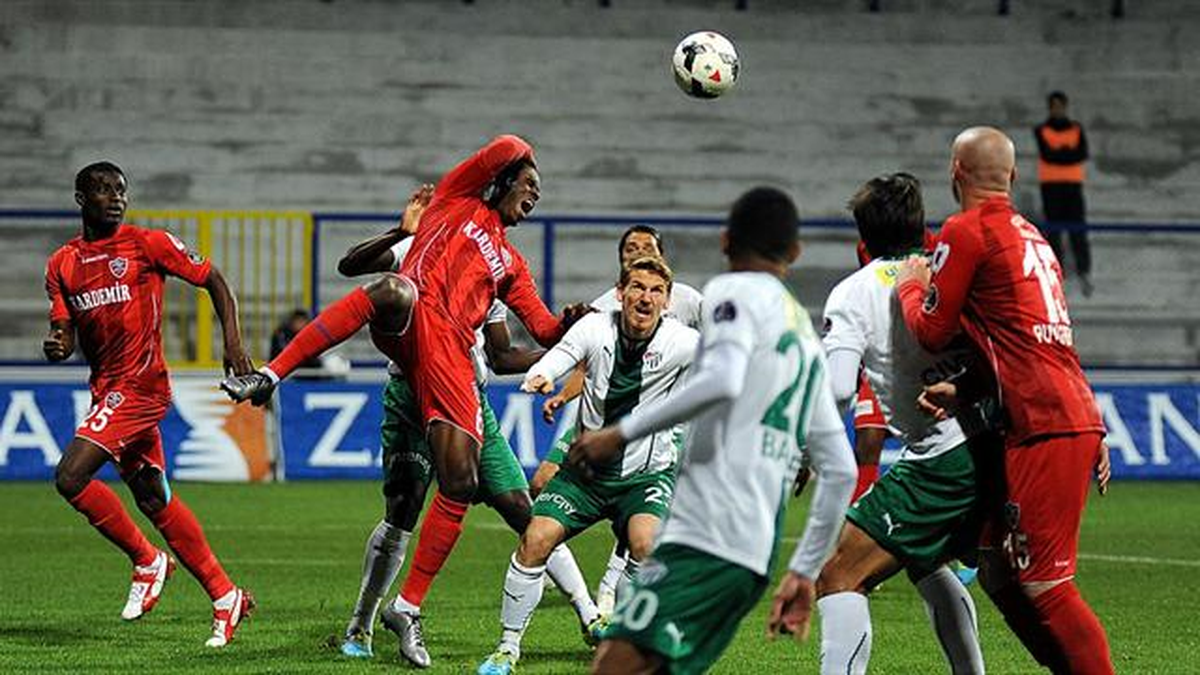 Bursaspor-Karabükspor / Canlı İstatistik