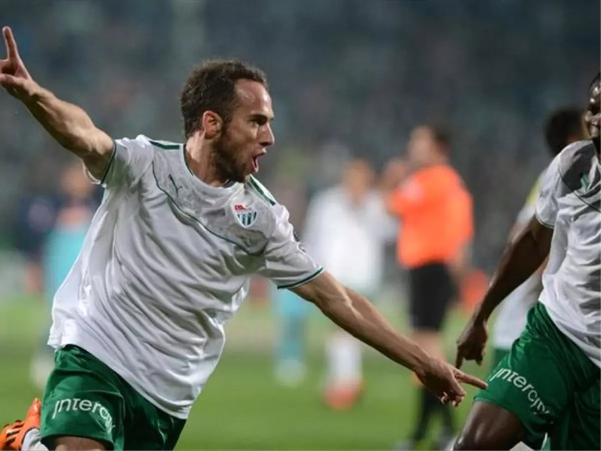 Bursaspor, Rize\'yi Eli Boş Yolladı: 2-0