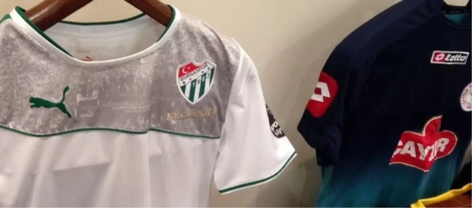 Bursaspor Şampiyon Forma ile Sahada