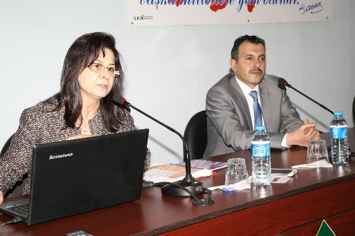 Devrek Tso\'dan Esnaflara Yönelik Bilgilendirme Toplantısı Düzenlendi