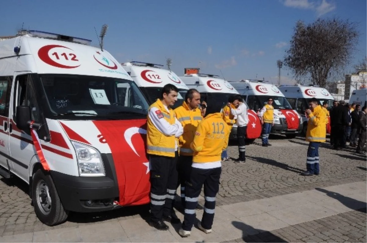 Gaziantep 112 Sağlık Hizmetlerine 13 Ambulans Daha Katıldı