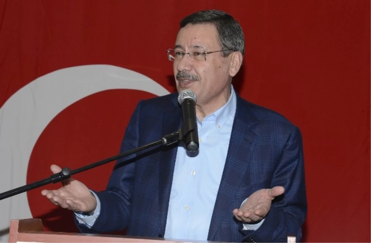 Ankara Büyükşehir Belediye Başkanı Gökçek, İlçeleri Gezdi