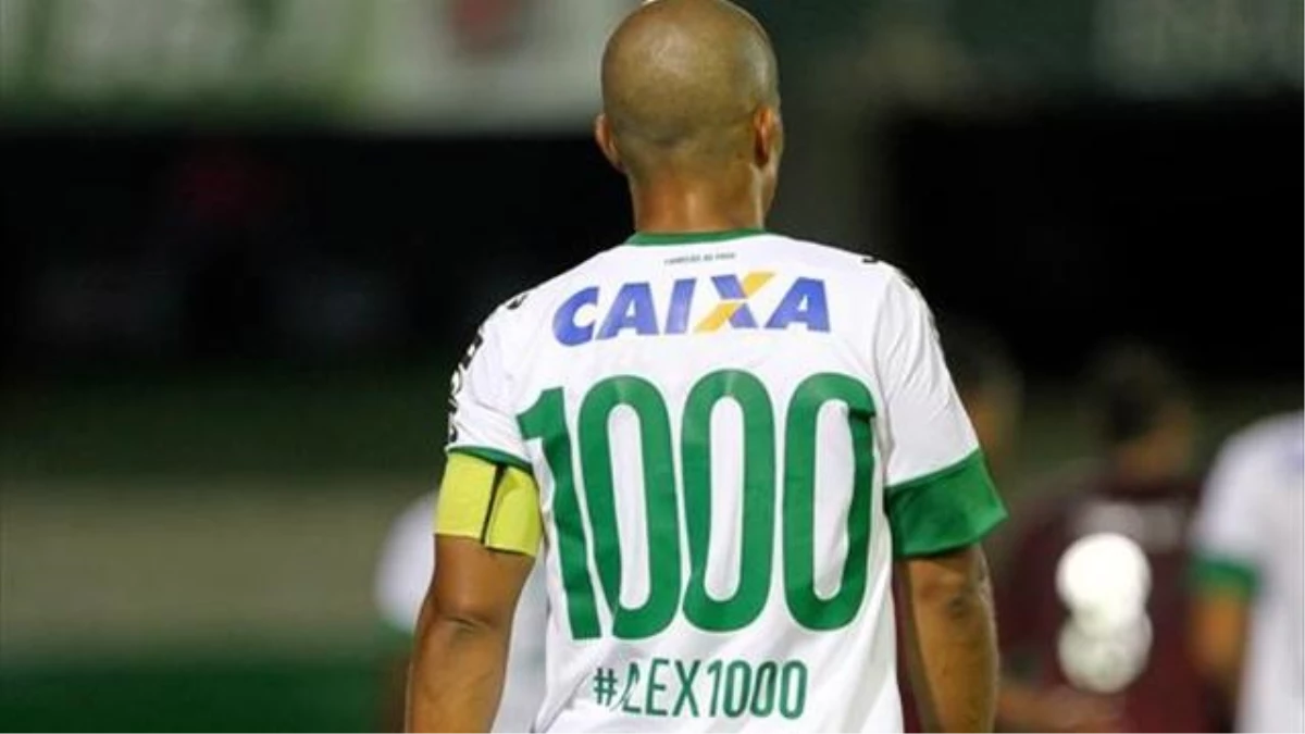 Brezilyalı Alex de Souza Efsane Oyuncu Pele ile Anılacak