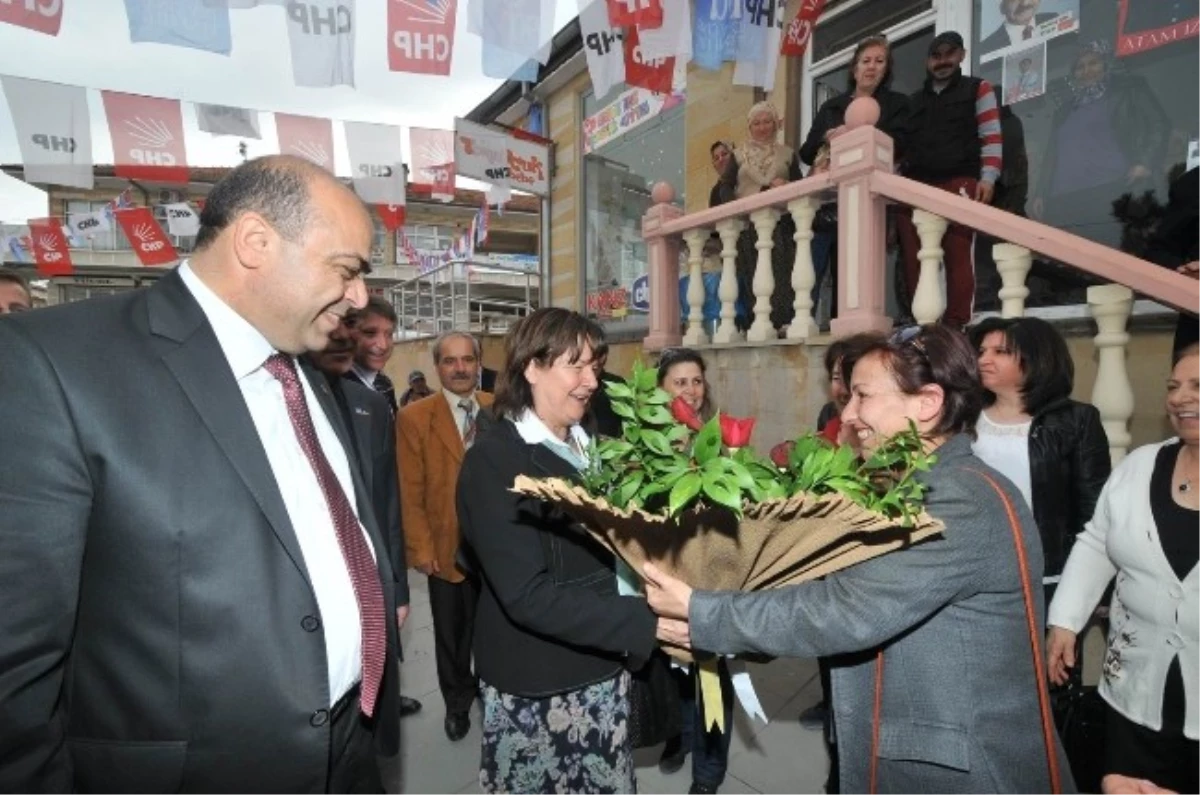 CHP İzmir Milletvekili Prof. Dr. Hülya Güven Ürgüp\'te