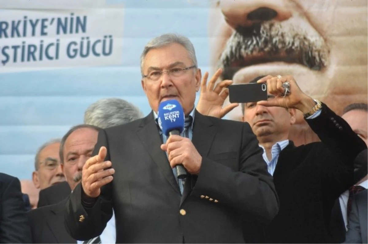 Eski CHP Genel Başkanı Baykal: Fezlekeden Kaçan Hükümet Var