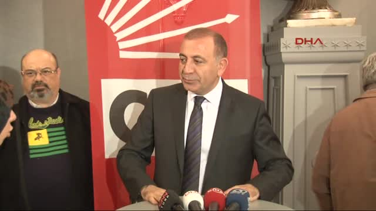 Gazetecilerden, Gürsel Tekin\'e \'Kırgın mısınız?\' Sorusu