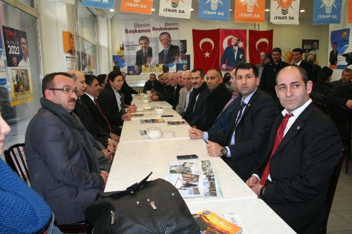 KAISİAD Heyeti AK Parti Kars Seçim Bürosunu Ziyaret Etti