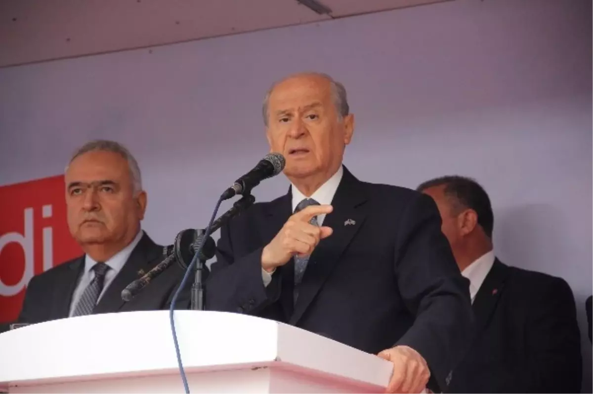 MHP Genel Başkanı Bahçeli Sakarya\'da