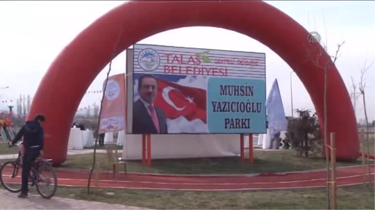 Talas\'ta Muhsin Yazıcıoğlu Parkı Açıldı