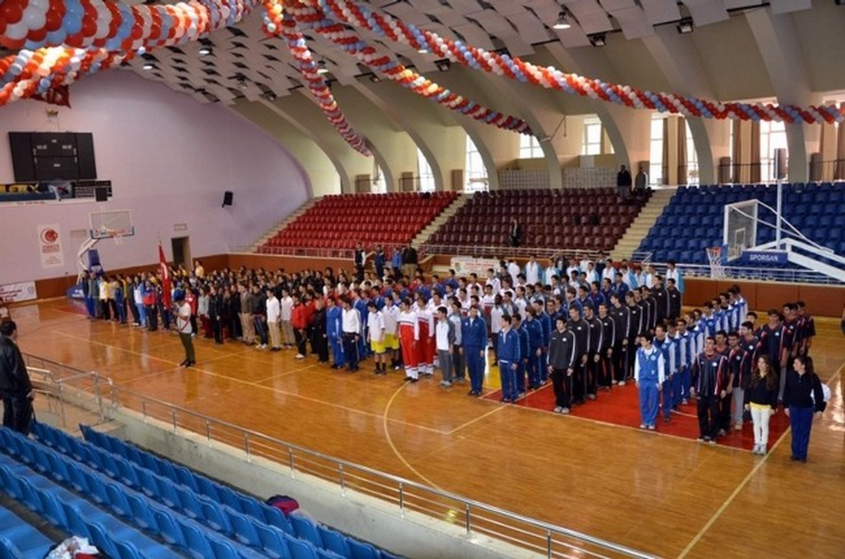 Okullar Arası Basketbol Grup Müsabakaları Aydın\'da Başladı