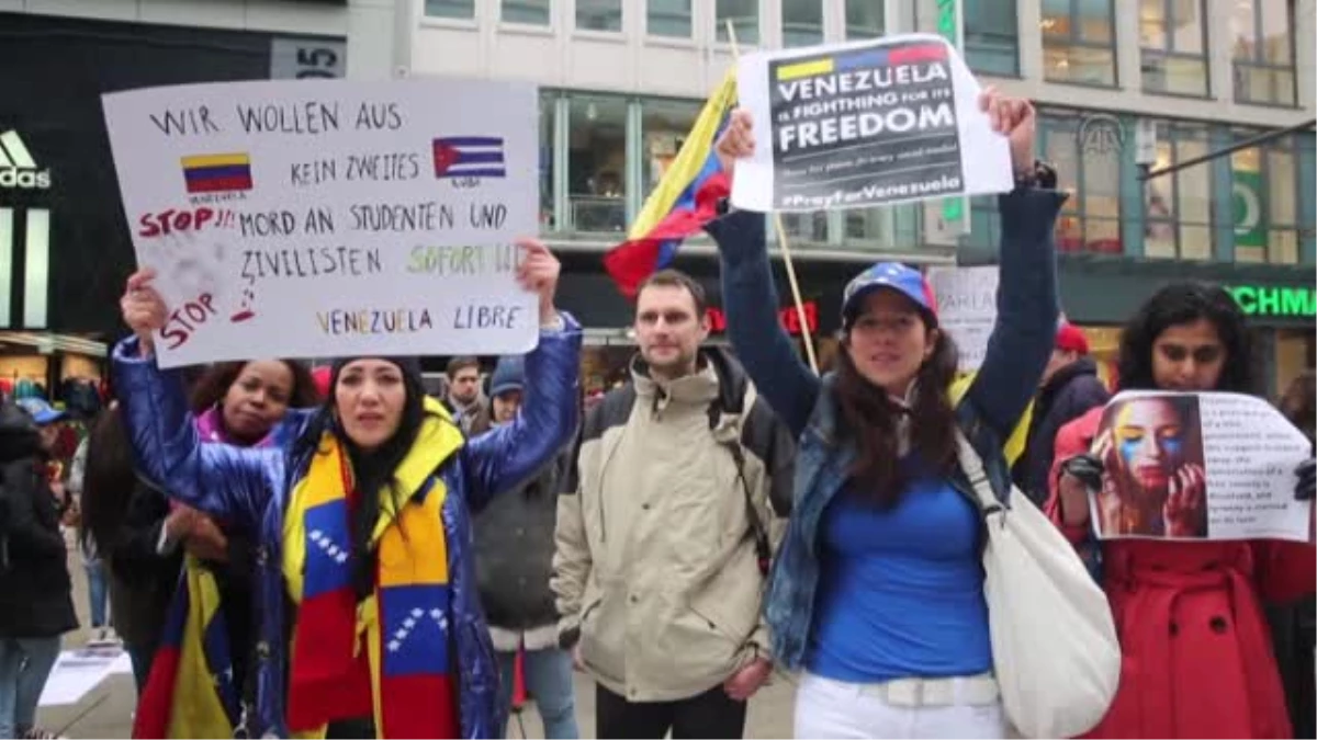 Venezuela\'daki gösterilere, Almanya\'da destek eylemi -