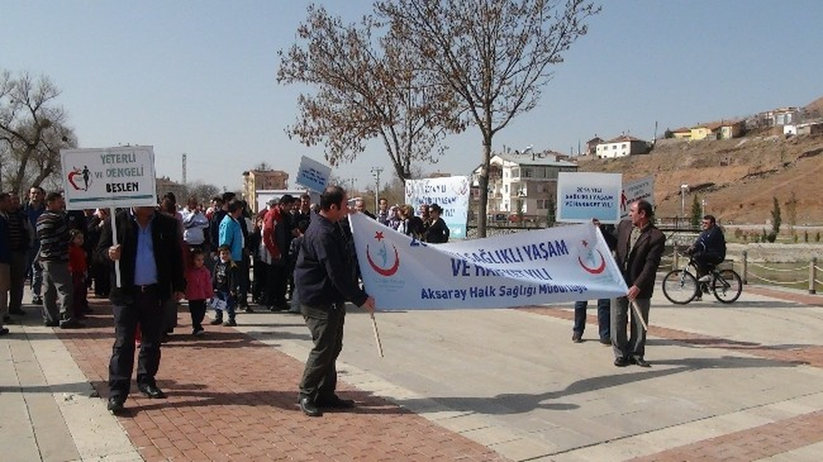 Aksaray\'da "Hareket Et Sağlık Bul" Yürüyüşü